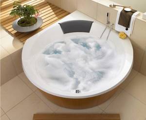 7 советов по выбору квариловой ванны: преимущества, недостатки, размеры
