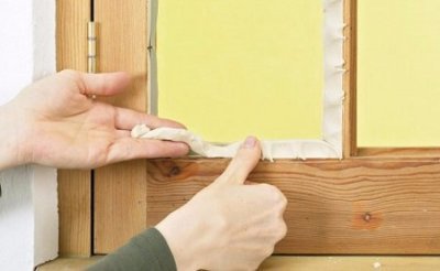 12 советов по утеплению деревянных окон своими руками