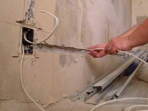 4 совета, как найти скрытую проводку в стене
