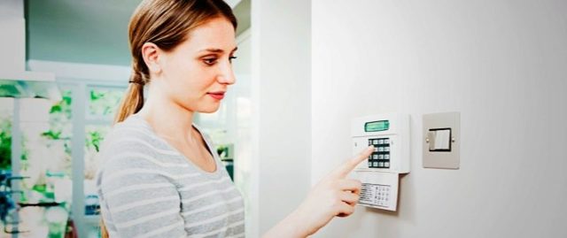 5 советов по выбору охранной сигнализации для дома и квартиры: виды, устройство