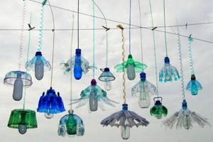 16 идей поделок из пластиковых бутылок для дачи